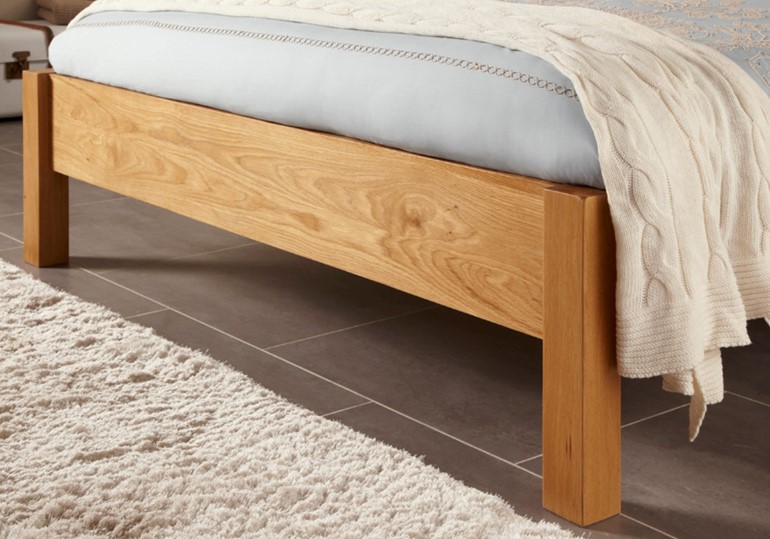 Lincoln Oak Bed Frame