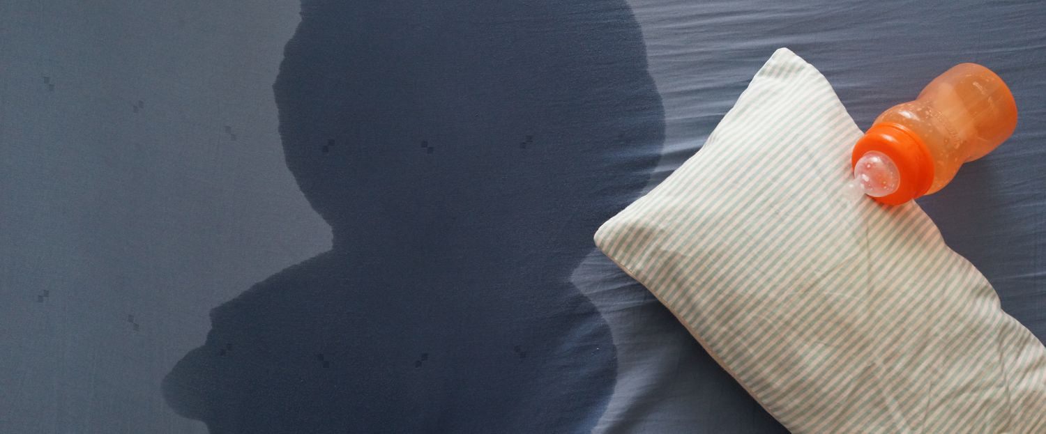 How to Remove Urine Stains From a Mattress