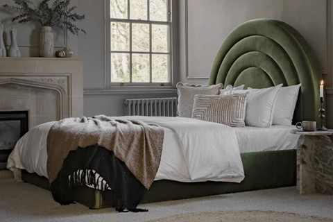5'0'' King Size Green Velvet Fabric Arch Bed Frame