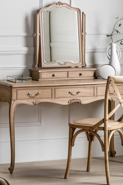 Chic Dressing Table Mirror