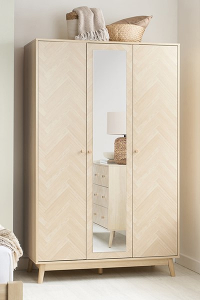 Herringford 3 Door Wardrobe With Mirror